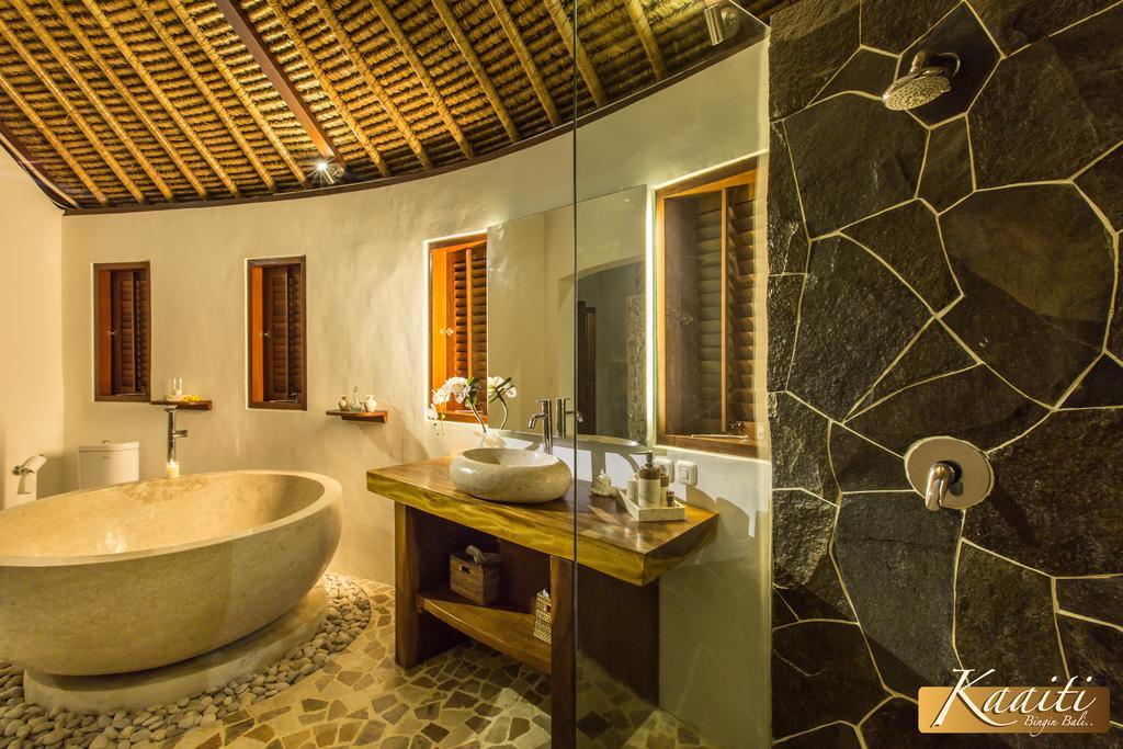 Villa Kaaiti Uluwatu  Exterior photo